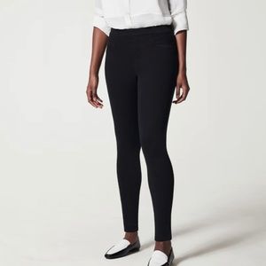 Spanx Black Jean-ish Ankle Legging Size Medium